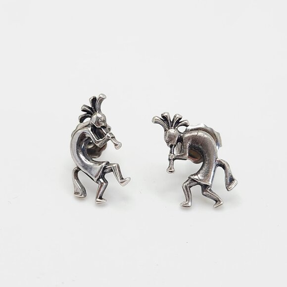 Vintage Native American Signed Kokopelli 925 Sterling Small Dainty Stud Earrings - Picture 1 of 4